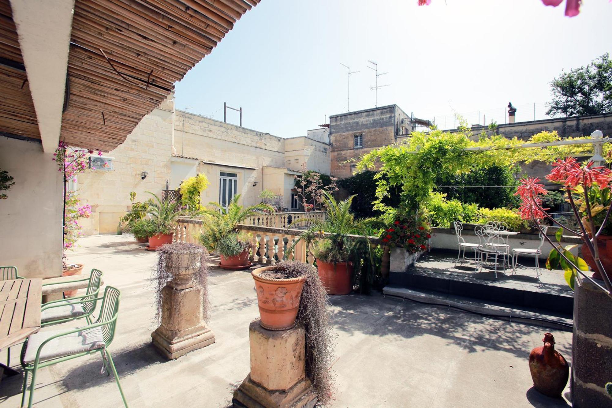 B&B Palazzo Sambiasi Lecce Cameră foto